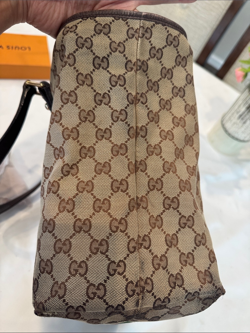 Authentic Gucci Beige Monogram Tote with Green and Red Stripes - Picture 3 of 10